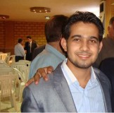 صورة لـ "أحمد الخطيب" قبل اعتقاله