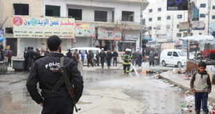 بعد وقوع أحد التفجيرات في مدينة إدلب - عامر السيد علي